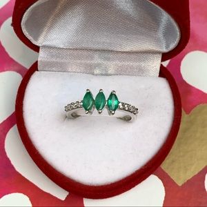 💚Genuine Zambian Emerald Ring💚